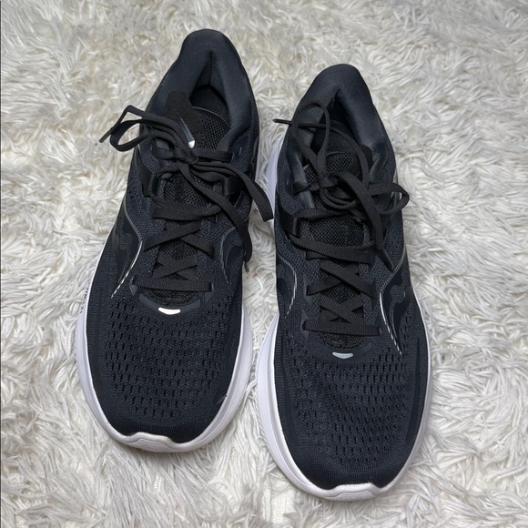 Saucony Woman’s Black and White Athletic Shoes - Picture 3 of 5